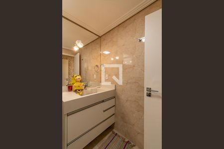 Apartamento à venda com 117m², 3 quartos e 1 vagaBanheiro da Suíte