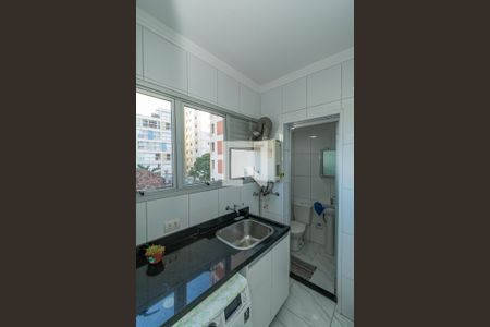 Apartamento à venda com 117m², 3 quartos e 1 vagaÁrea de Serviço