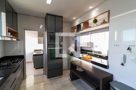 Apartamento para alugar com 198m², 3 quartos e 4 vagasCozinha