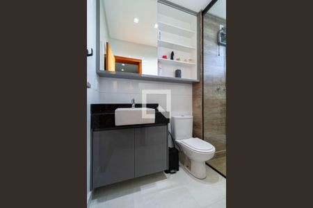 Apartamento para alugar com 198m², 3 quartos e 4 vagasCobertura - Banheiro da suíte