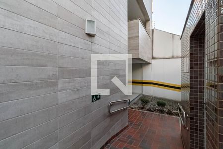 Apartamento para alugar com 198m², 3 quartos e 4 vagasEntrada