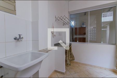 Casa à venda com 100m², 3 quartos e 1 vagaÁrea de Serviço