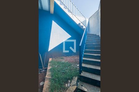 Apartamento à venda com 194m², 2 quartos e 2 vagasEscada