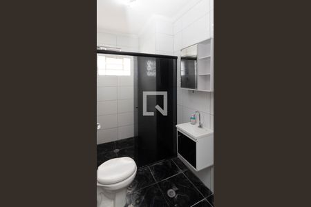 Casa à venda com 210m², 3 quartos e 4 vagasBanheiro da Suíte