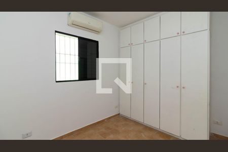 Quarto 1 de casa à venda com 3 quartos, 210m² em Vila Mesquita, São Paulo