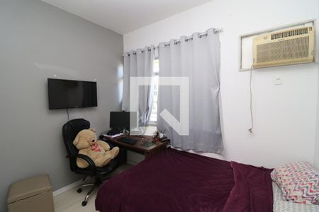 Quarto 1 de apartamento à venda com 3 quartos, 115m² em Jardim Guanabara, Rio de Janeiro