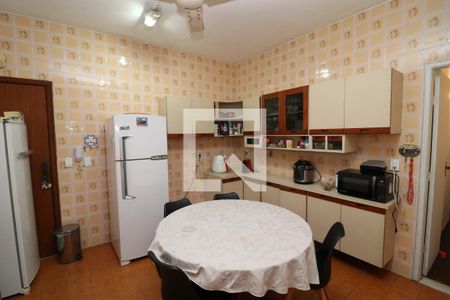 Apartamento para alugar com 115m², 3 quartos e 2 vagasCozinha