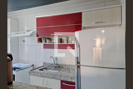 Apartamento à venda com 90m², 2 quartos e 2 vagasCozinha e Área de Serviço