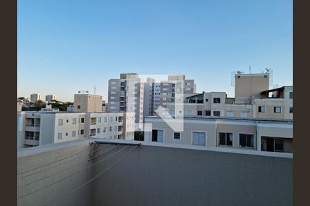 Apartamento à venda com 90m², 2 quartos e 2 vagasVaranda - Vista
