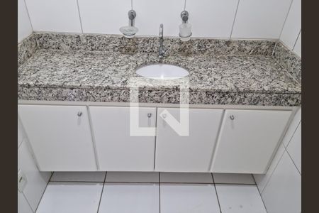 Apartamento à venda com 90m², 2 quartos e 2 vagasBanheiro Varanda