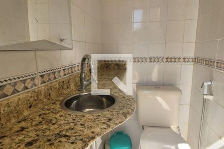 Casa à venda com 244m², 4 quartos e 4 vagas