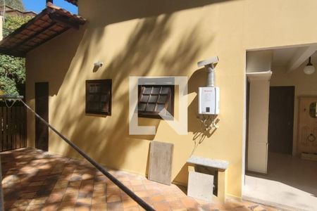 Casa à venda com 244m², 4 quartos e 4 vagas