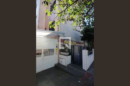 Apartamento à venda com 70m², 2 quartos e 1 vagaFachada 