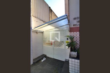 Apartamento à venda com 70m², 2 quartos e 1 vagaFachada 