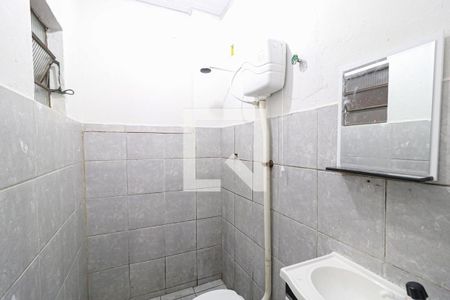 Banheiro de casa para alugar com 1 quarto, 30m² em Piedade, Rio de Janeiro