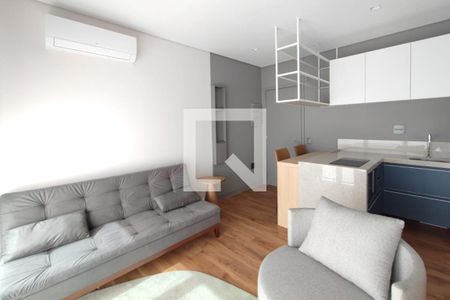 Sala e Cozinha de apartamento à venda com 1 quarto, 40m² em Cambuí, Campinas