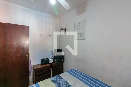 Casa à venda com 200m², 3 quartos e 2 vagas Casa à venda com 200m², 3 quartos e 2 vagasQuarto 1