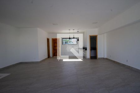 Casa à venda com 860m², 6 quartos e 4 vagasSotão