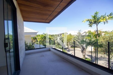 Casa à venda com 860m², 6 quartos e 4 vagasSacada da Suíte 3