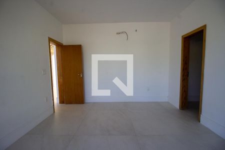 Suíte 1 de casa à venda com 6 quartos, 860m² em Barra da Tijuca, Rio de Janeiro