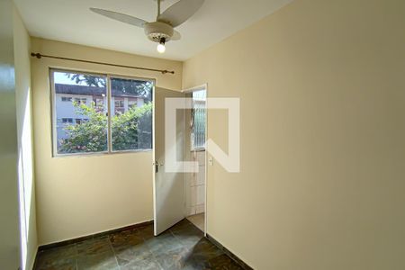 Quarto 1 de apartamento à venda com 3 quartos, 60m² em Taquara, Rio de Janeiro