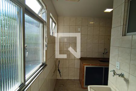 Apartamento à venda com 60m², 3 quartos e 1 vagaÁrea de serviço