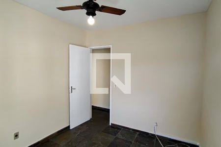Quarto 2 de apartamento à venda com 3 quartos, 60m² em Taquara, Rio de Janeiro