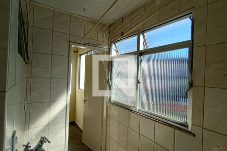 Apartamento à venda com 60m², 3 quartos e 1 vagaÁrea de serviço