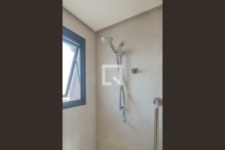 Apartamento à venda com 65m², 2 quartos e 2 vagas Apartamento à venda com 65m², 2 quartos e 2 vagasBanheiro da Suíte
