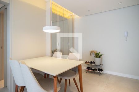 Sala de apartamento à venda com 2 quartos, 65m² em Santana, Porto Alegre