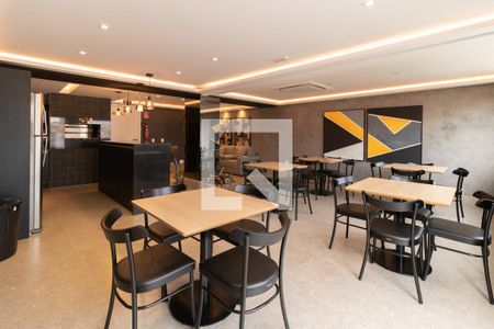 Apartamento à venda com 65m², 2 quartos e 2 vagas Apartamento à venda com 65m², 2 quartos e 2 vagasÁrea comum - Salão de festas