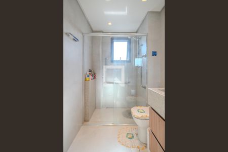 Apartamento à venda com 65m², 2 quartos e 2 vagas Apartamento à venda com 65m², 2 quartos e 2 vagasBanheiro da Suíte
