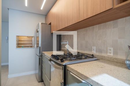 Cozinha e Área de Serviço de apartamento à venda com 2 quartos, 65m² em Santana, Porto Alegre