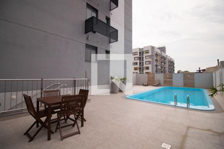 Apartamento à venda com 65m², 2 quartos e 2 vagas Apartamento à venda com 65m², 2 quartos e 2 vagasÁrea comum - Piscina