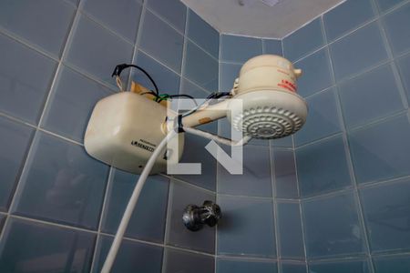 Casa à venda com 320m², 5 quartos e 3 vagas Casa à venda com 320m², 5 quartos e 3 vagasBanheiro 2