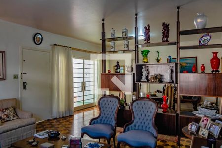 Sala de casa à venda com 5 quartos, 320m² em Planalto Paulista, São Paulo