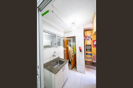 Casa à venda com 145m², 3 quartos e 2 vagas Casa à venda com 145m², 3 quartos e 2 vagasLavanderia