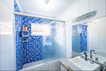 Casa à venda com 145m², 3 quartos e 2 vagas Casa à venda com 145m², 3 quartos e 2 vagasBanheiro Social