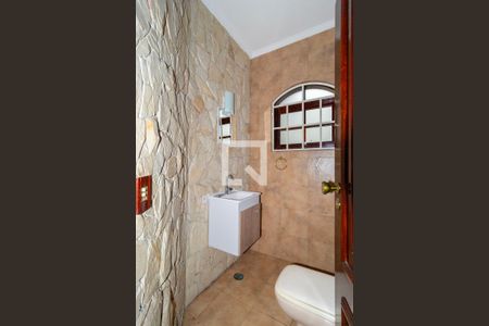 Casa à venda com 300m², 4 quartos e 3 vagasLavabo