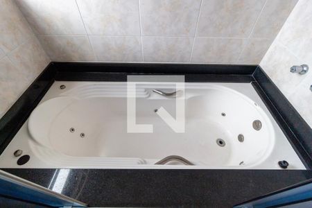 Casa à venda com 300m², 4 quartos e 3 vagasDetalhe Banheiro - Social