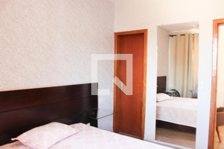 Apartamento à venda com 160m², 4 quartos e 2 vagas Apartamento à venda com 160m², 4 quartos e 2 vagasSuíte