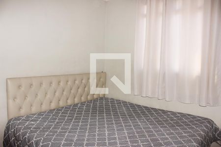 Apartamento à venda com 160m², 4 quartos e 2 vagas Apartamento à venda com 160m², 4 quartos e 2 vagasQuarto 1