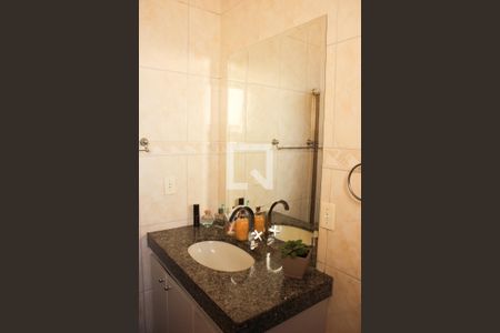 Apartamento à venda com 160m², 4 quartos e 2 vagas Apartamento à venda com 160m², 4 quartos e 2 vagasBanheiro da Suíte