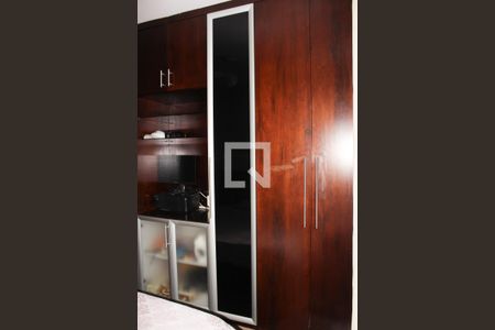 Apartamento à venda com 160m², 4 quartos e 2 vagas Apartamento à venda com 160m², 4 quartos e 2 vagasSuíte