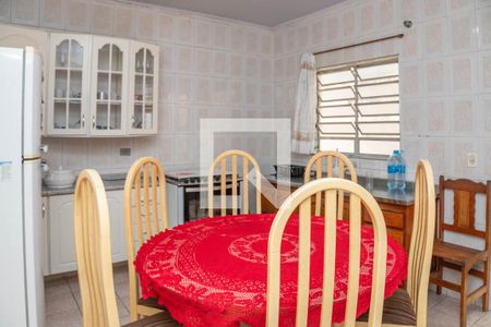 Casa à venda com 94m², 2 quartos e 3 vagasCozinha 1