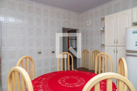 Casa à venda com 94m², 2 quartos e 3 vagasCozinha 1