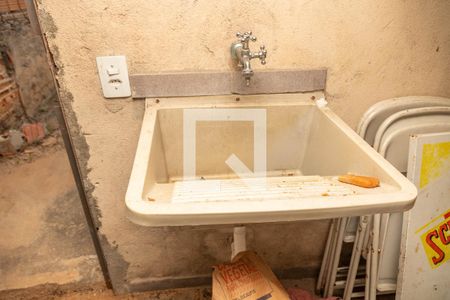 Casa à venda com 94m², 2 quartos e 3 vagasÁrea de serviço 