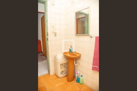 Casa à venda com 94m², 2 quartos e 3 vagasBanheiro 1 