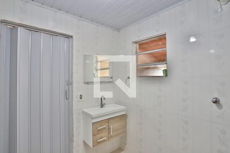 Casa à venda com 150m², 4 quartos e 2 vagasBanheiro 1