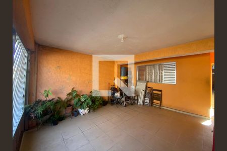 Casa à venda com 150m², 4 quartos e 2 vagasGaragem